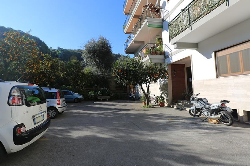 Sunny Flat Appartement Sorrento Buitenkant foto